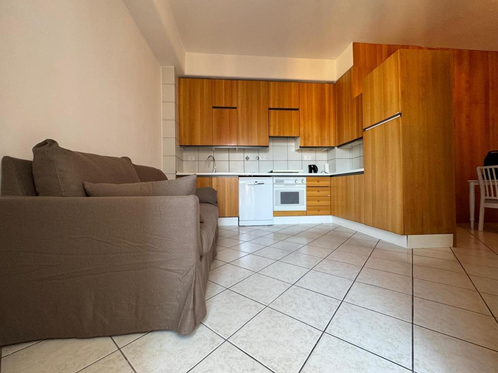 Nicholas B&B City Center- Apartment Болонья Екстер'єр фото
